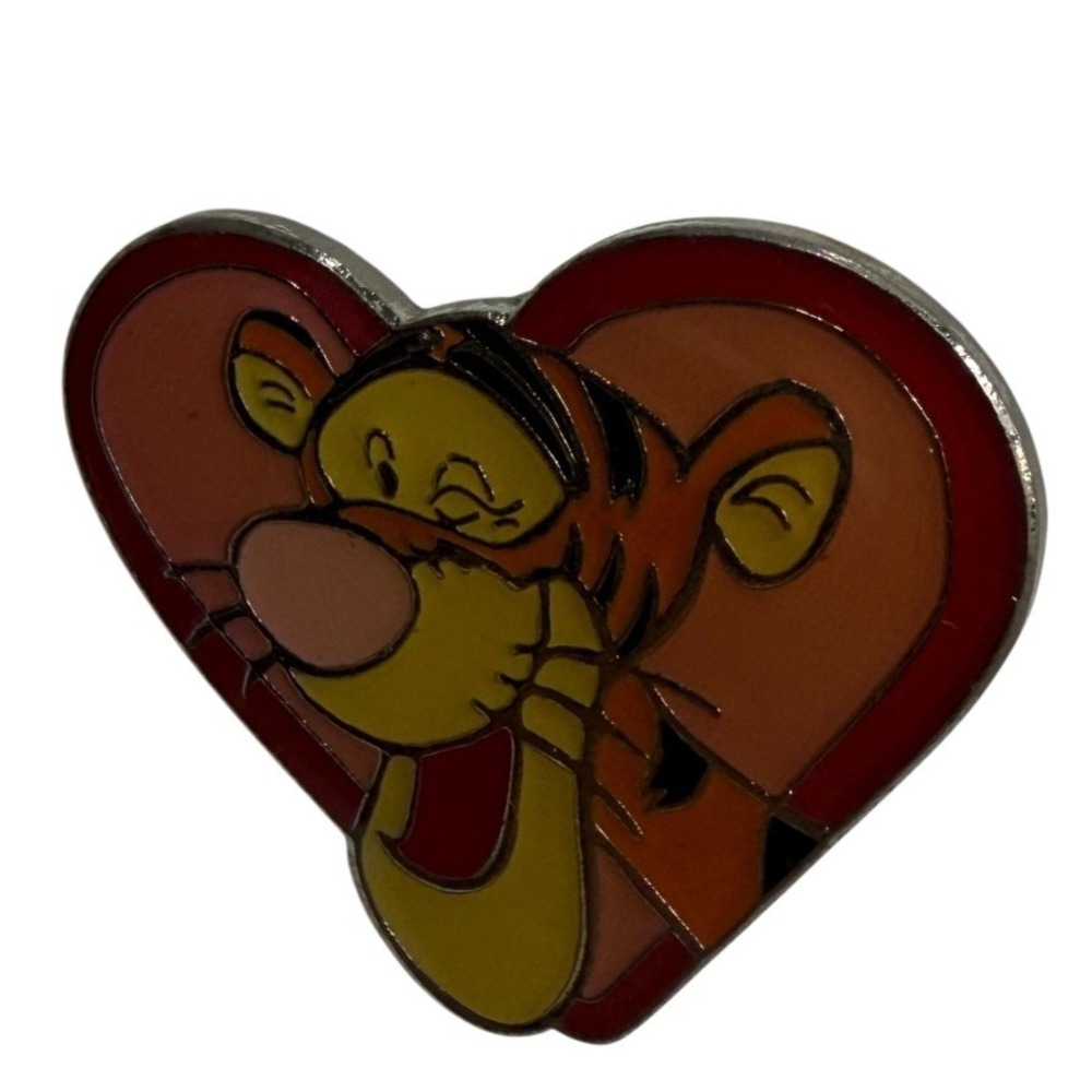 Disney Winnie the Pooh Tigger Heart Enamel Pin Orange Red Yellow Lapel Hat Tie
